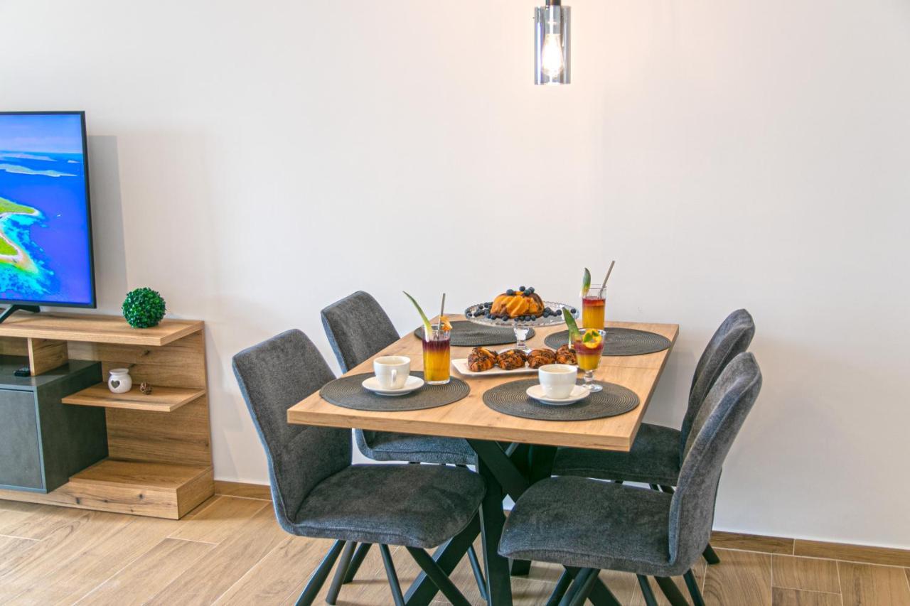 Apartment Vidra เบรลา ภายนอก รูปภาพ